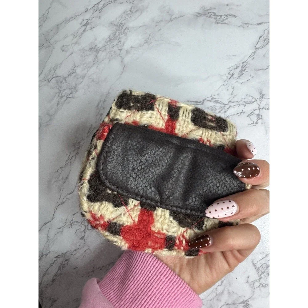 Vera Bradley Multicolor Plaid Women's Wallet with Snap Closure, Folding - Picture 5 of 5
